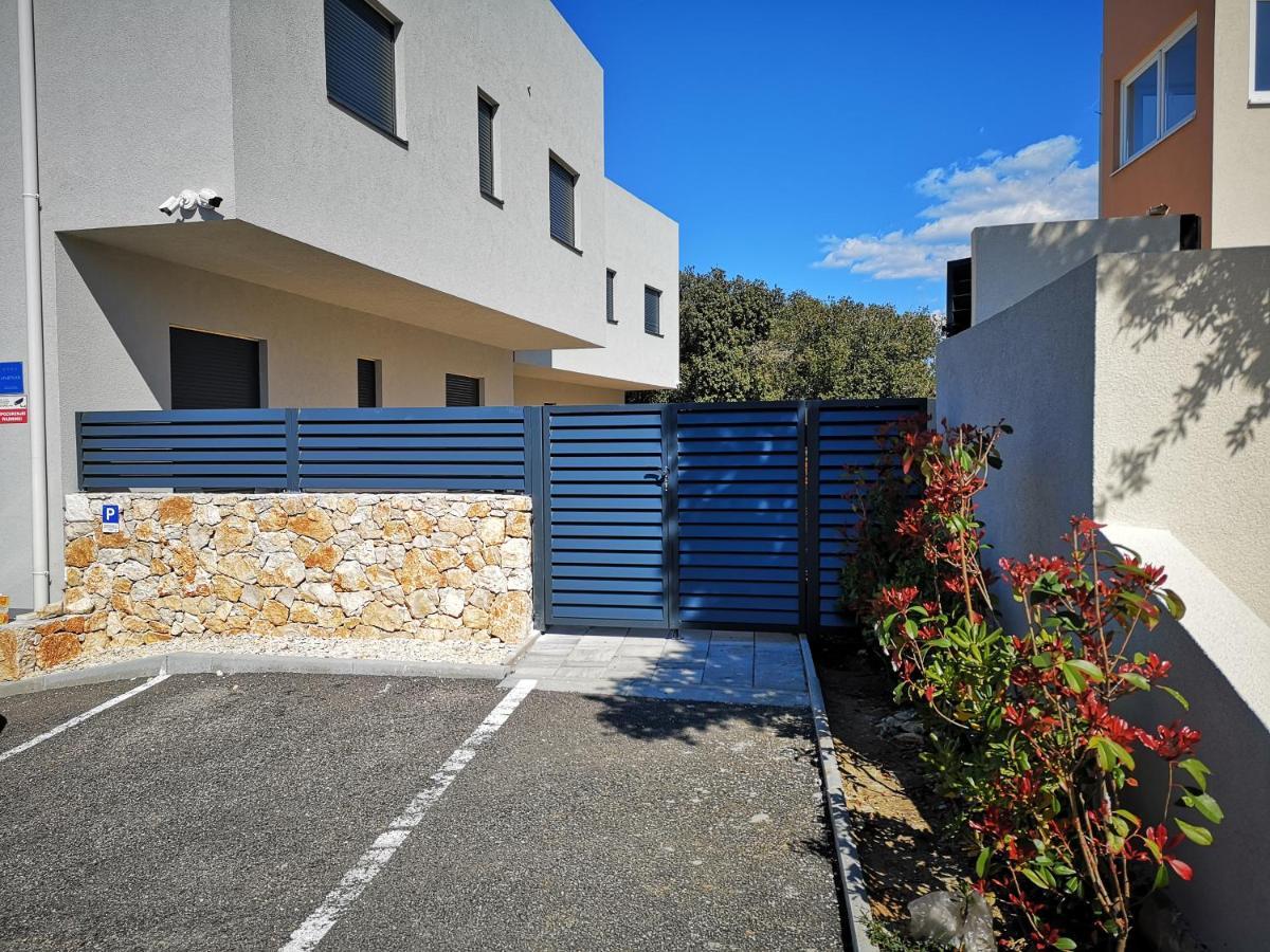 Atena Zaton 2 Apartment Nin Luaran gambar