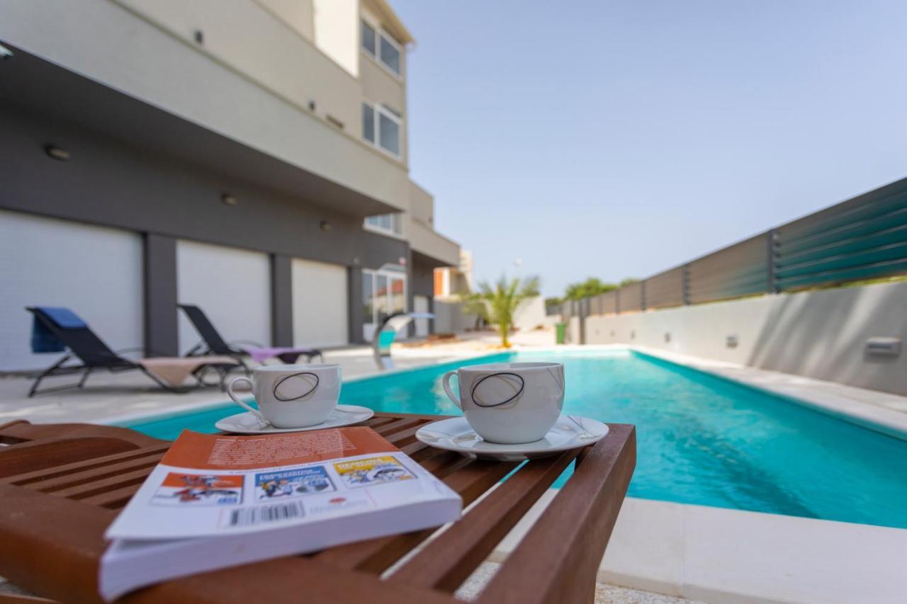 Atena Zaton 2 Apartment Nin Luaran gambar