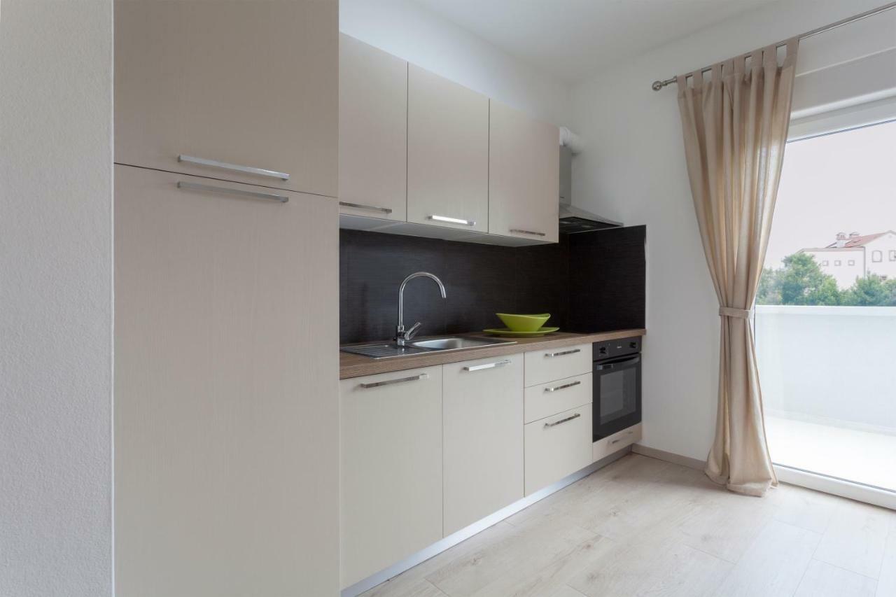 Atena Zaton 2 Apartment Nin Luaran gambar
